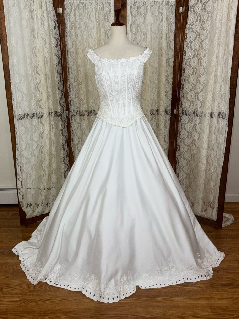 Spectacular Vintage 90s Christian Michele Off Shoulder Ball Gown Wedding Gown